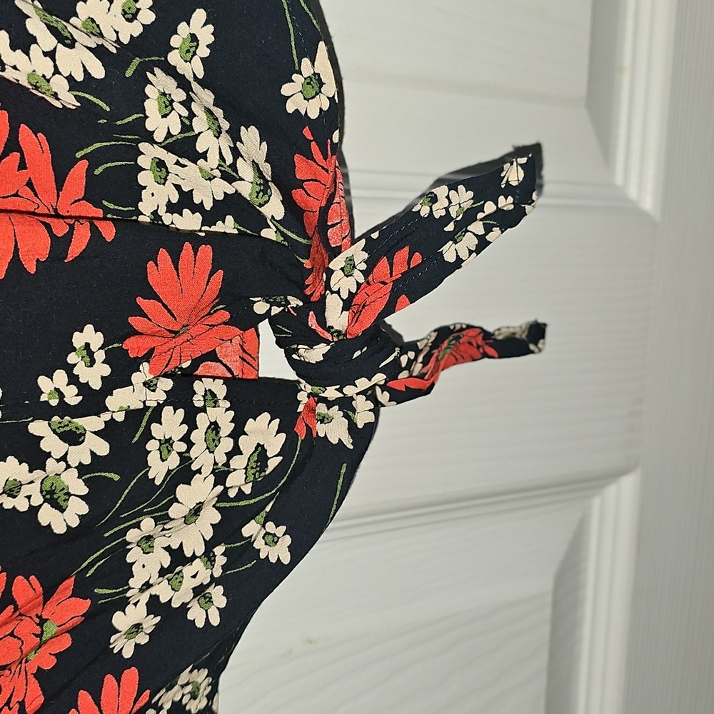 Madewell Black Floral Blouse with Red and Cream Accents - Picture 4 of 6